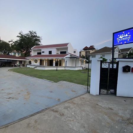 The European Chiang Mai Hotel Ngoại thất bức ảnh