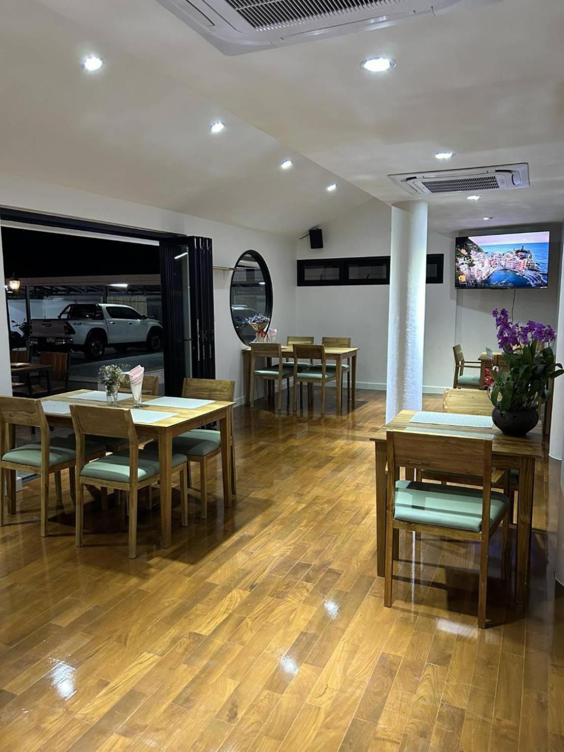 The European Chiang Mai Hotel Ngoại thất bức ảnh